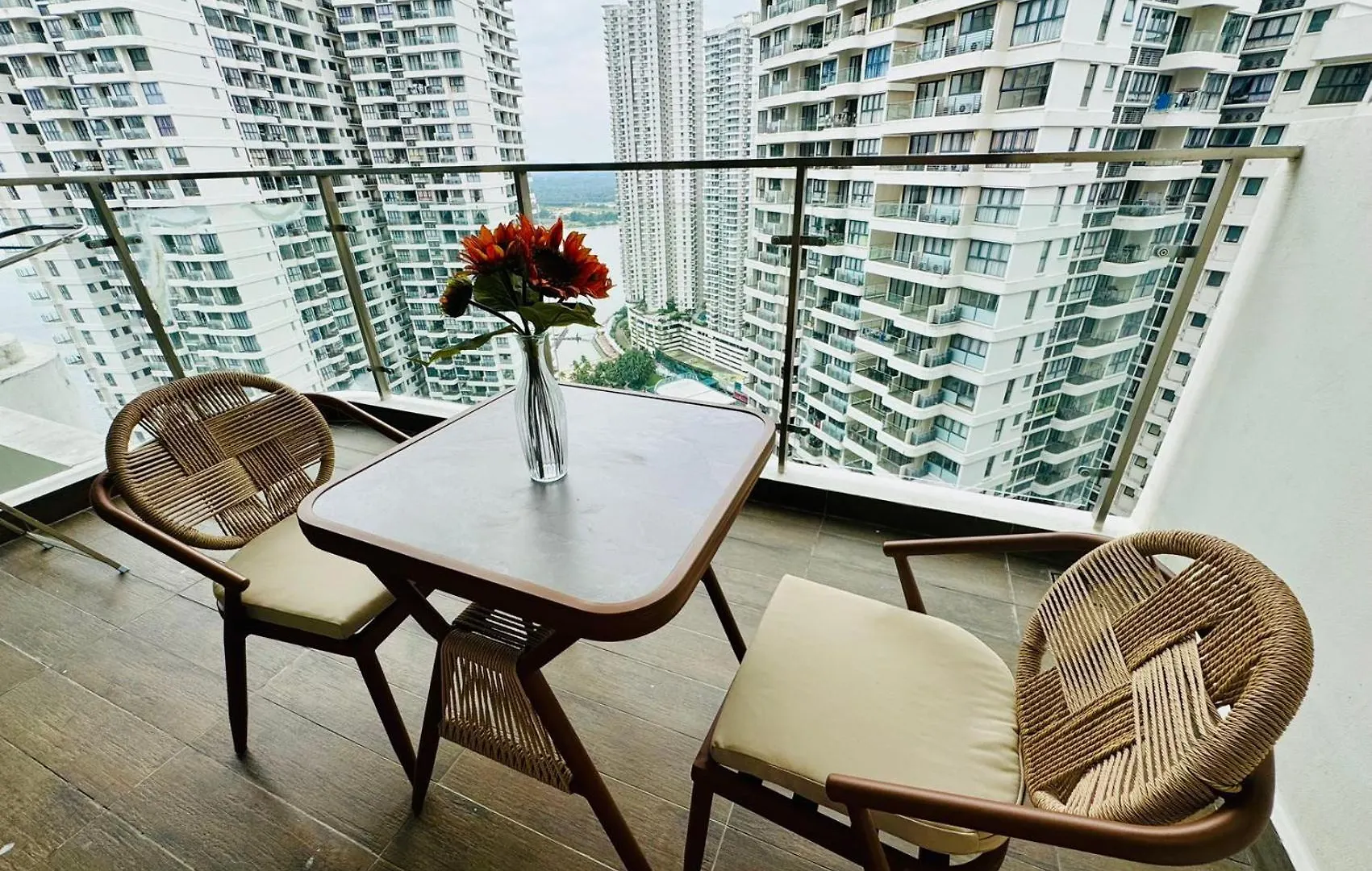 Danga Bay Point Cosy Cove Apartment Johor Bahru